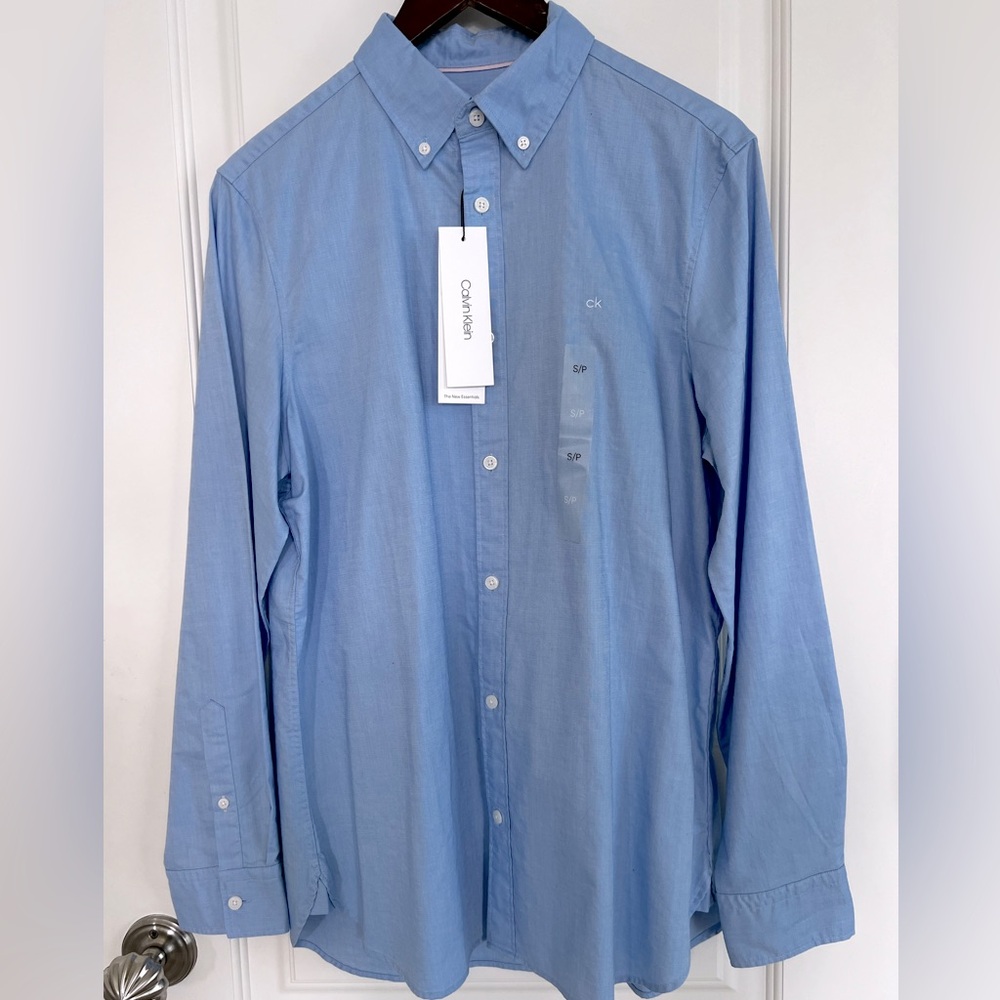 Men’s Calvin Klein button-down size small